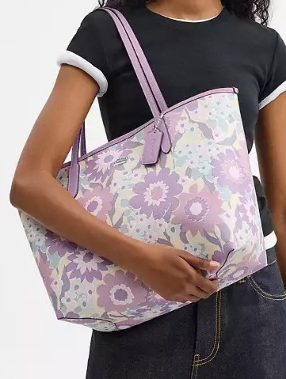Coach City Tote With Floral Print - Picture 7 of 7